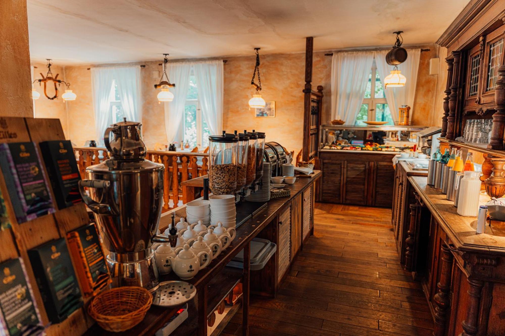 Hotel Kolonieschanke Burg  Bagian luar foto